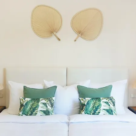 Esplendida Costa Adeje (Tenerife)